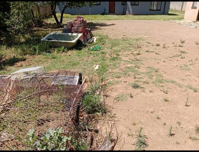 3 BEDROOM HOUSE FOR SALE IN LENASIA SOUTH EXT 4